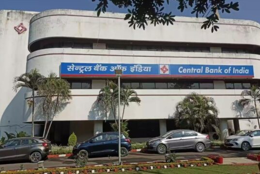 Bank Holidays in November 2026 in India: The Complete State-Wise List November 2026 bank holidays in India, including Diwali, Guru Nanak Jayanti, Chhath Puja, regional festivals, and weekend closures.